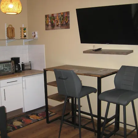 Apartment Neveriner Zimmervermietung *
